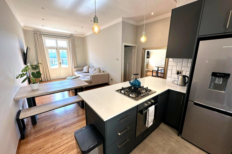 2 Bedroom Property for Sale in Sea Point Western Cape